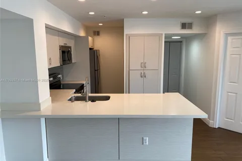 11177 SW 8th St # 303, Pembroke Pines FL 33025