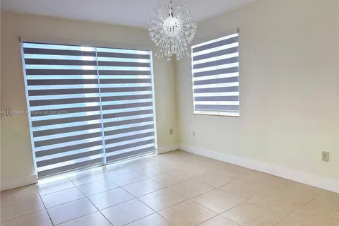 2808 SE 16th Ave # 123, Homestead FL 33035