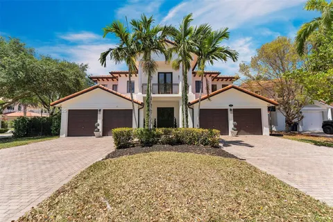 19386 SW 78th Pl, Cutler Bay FL 33157