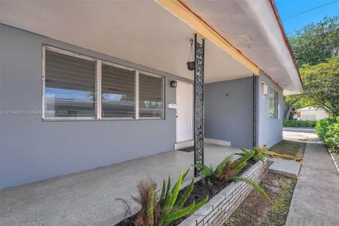 923 N 17th Ave # 2, Hollywood FL 33020