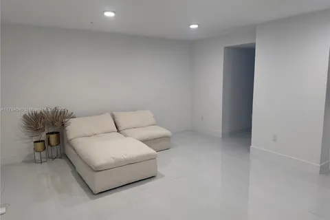 10950 NW 82nd St # 312, Doral FL 33178