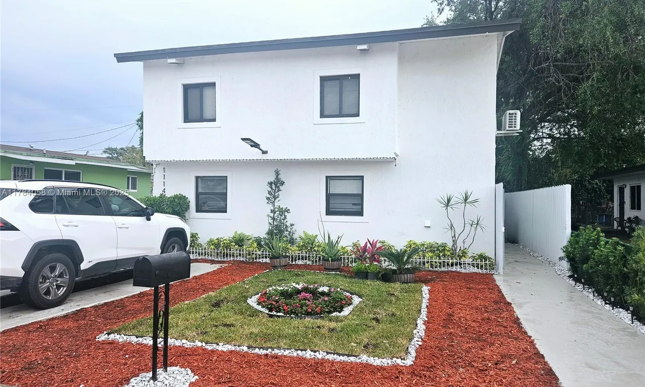 1114 NW 76th St # 1, Miami FL 33150