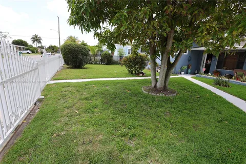 18110 NW 6th Ave, Miami Gardens FL 33169