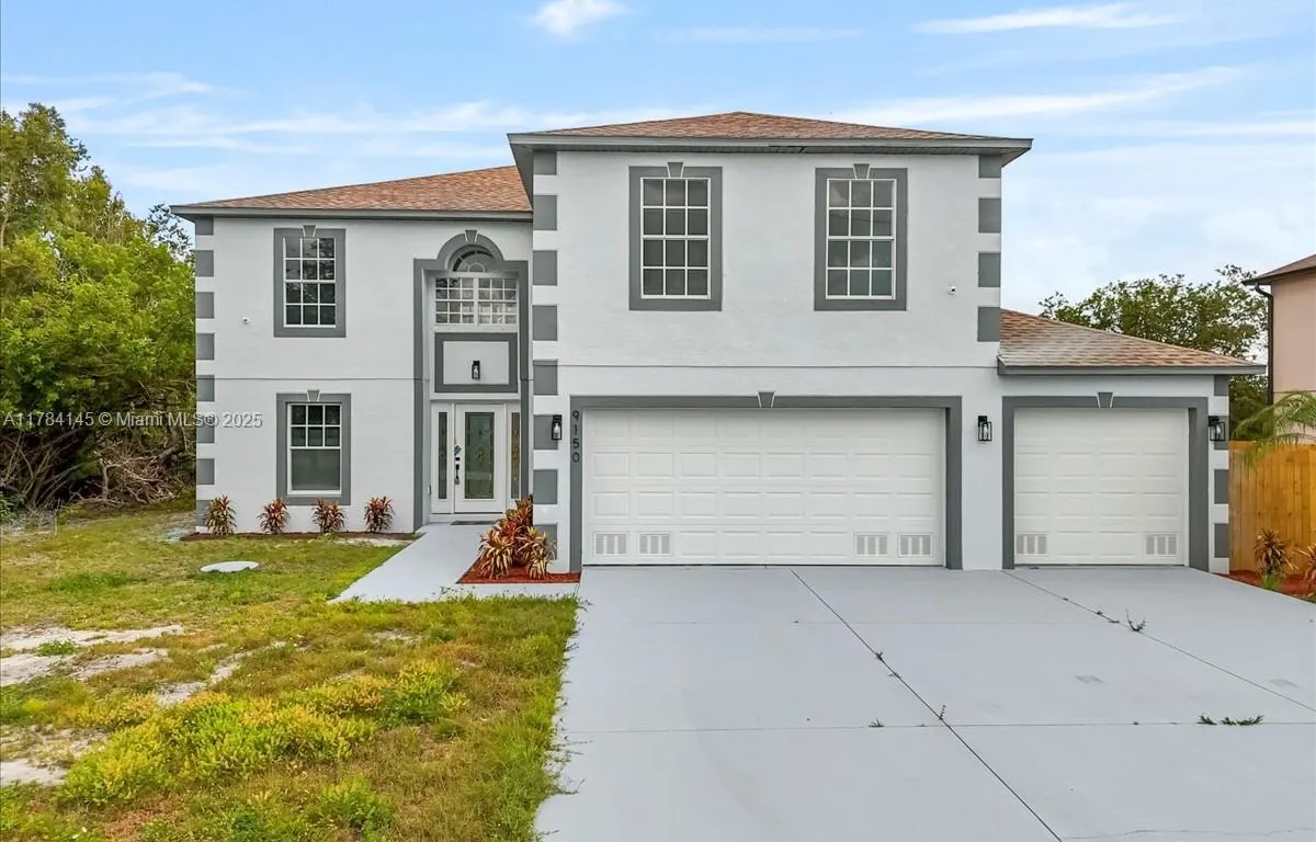 9150 Genesee St, Port Charlotte FL 33981