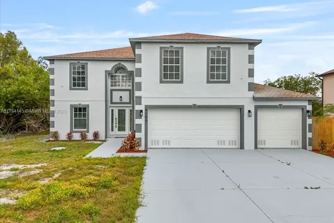 9150 Genesee St, Port Charlotte FL 33981