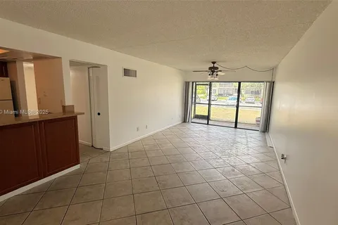 5855 Washington St # 91, Hollywood FL 33023