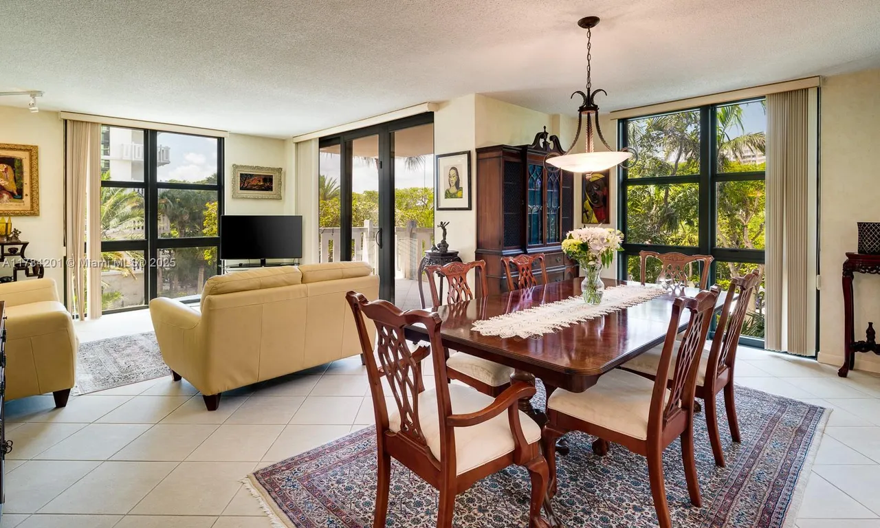 1121 Crandon Blvd # F206, Key Biscayne FL 33149
