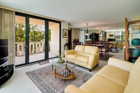 1121 Crandon Blvd # F206, Key Biscayne FL 33149