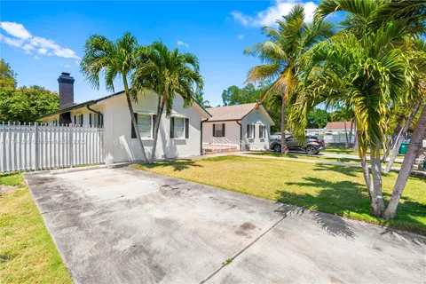 113 NW 57th St # 1, Miami FL 33127