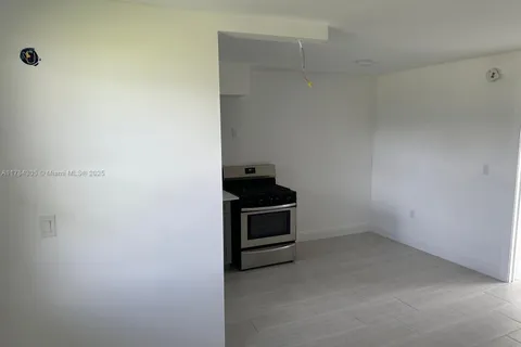 4300 SW 67th Ave # 11, Miami FL 33155