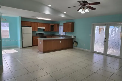 20209 SW 325th St, Homestead FL 33030