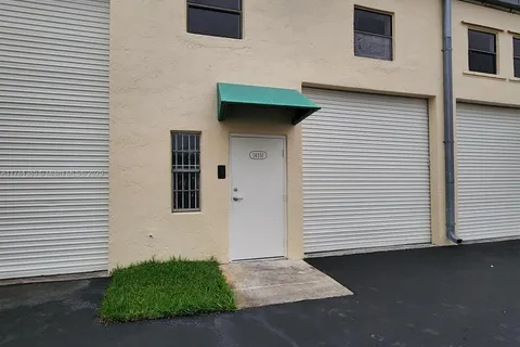 14351 SW 142nd St # B10, Miami FL 33186
