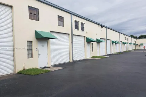 14351 SW 142nd St # B10, Miami FL 33186