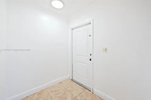 130 SW 108th Ave # J1, Sweetwater FL 33174