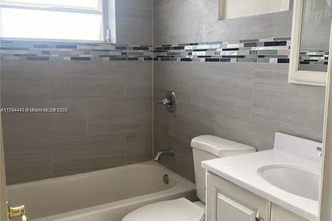 2407 Cleveland # 2407, Hollywood FL 33020