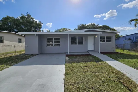 272 NW 30th Ter, Fort Lauderdale FL 33311