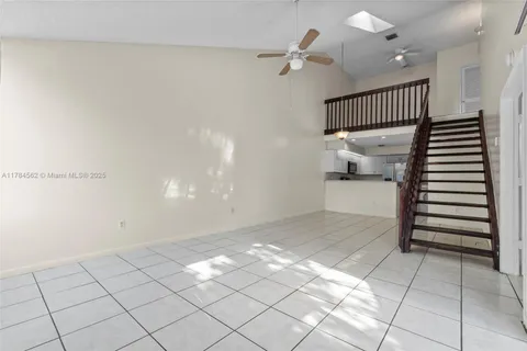 1903 Players Pl, North Lauderdale FL 33068