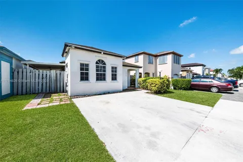 13910 SW 160th Ter, Miami FL 33177