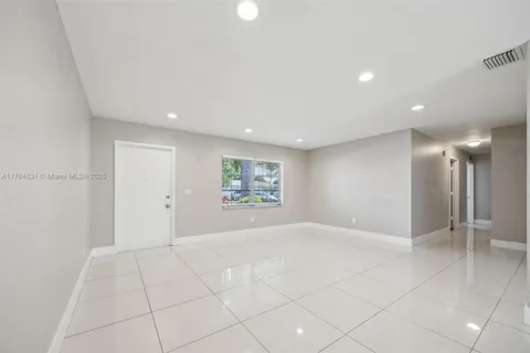 10850 Eureka St, Boca Raton FL 33428