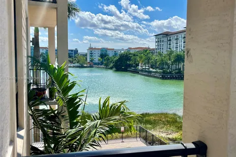 4725 NW 85th Ave # 35, Doral FL 33166