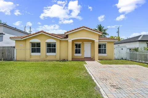 24431 SW 112th Ct, Homestead FL 33032