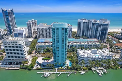 6000 Indian Creek Dr # 2501, Miami Beach FL 33140