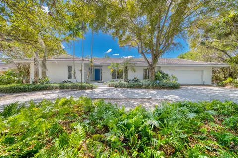 620 Conde Ave, Coral Gables FL 33156