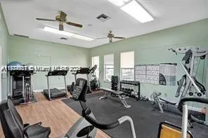 2850 Somerset Dr # 105L, Lauderdale Lakes FL 33311