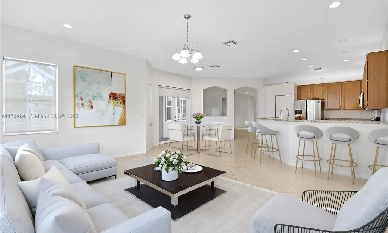 4339 W Whitewater Ave, Weston FL 33332