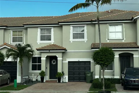 1074 NE 41st Pl, Homestead FL 33033
