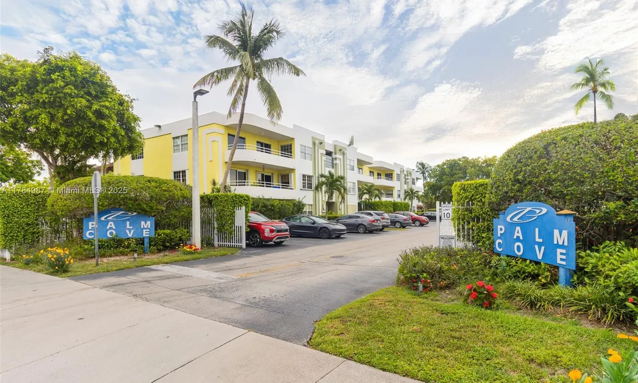 10795 SW 108th Ave # 103, Miami FL 33176