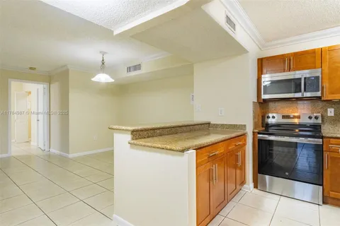 10795 SW 108th Ave # 103, Miami FL 33176