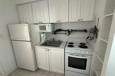 1750 James Ave # 8H, Miami Beach FL 33139