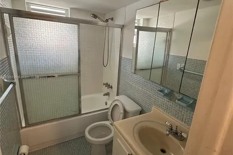 1750 James Ave # 8H, Miami Beach FL 33139