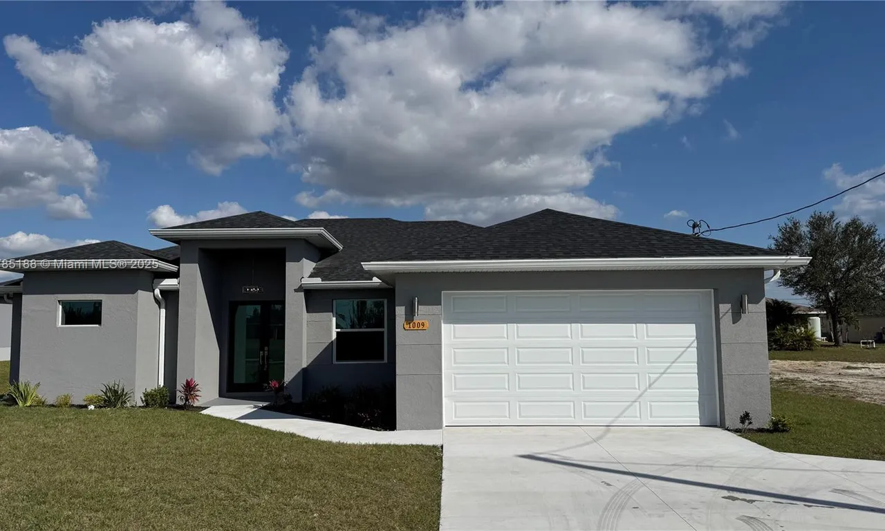 2012 NW 16TH TER, Cape Coral FL 33993