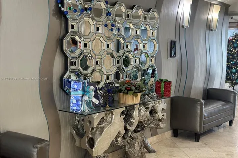 1500 S OCEAN DR # 5G, Hollywood FL 33019