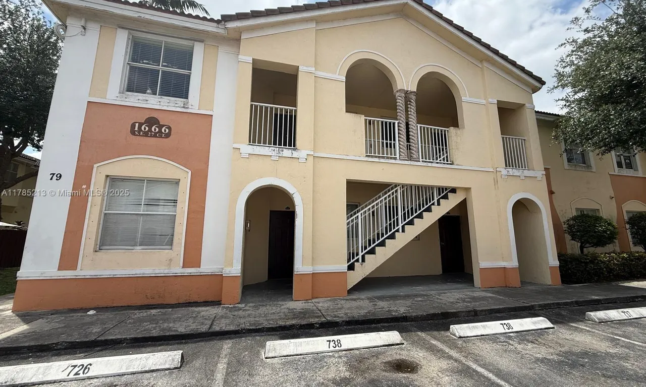 1666 SE 27th Ct # 109, Homestead FL 33035