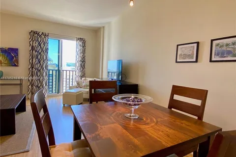 10 Aragon Ave # 1218, Coral Gables FL 33134