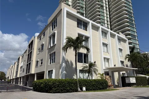 1601 S Flagler Dr # 211O, West Palm Beach FL 33401