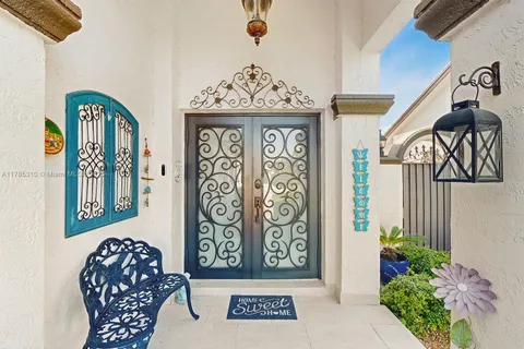 982 NW 133rd Ct, Miami FL 33182