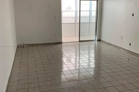 1810 W 56th St # 3127, Hialeah FL 33012