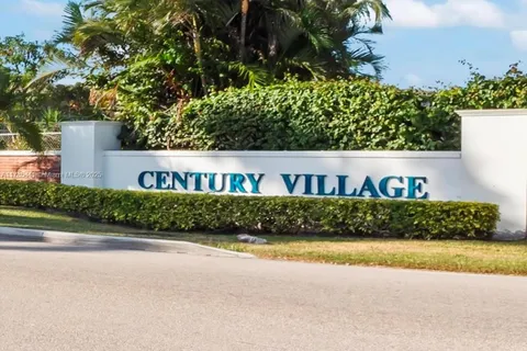 102 Northampton F # 102, West Palm Beach FL 33417