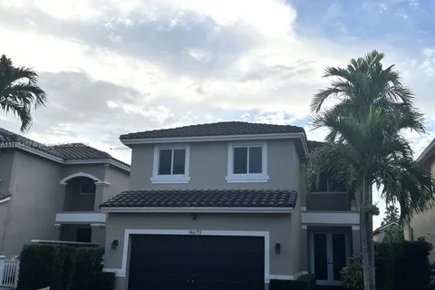 14670 SW 132nd Ct, Miami FL 33186