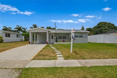 3461 SW 15th St, Fort Lauderdale FL 33312
