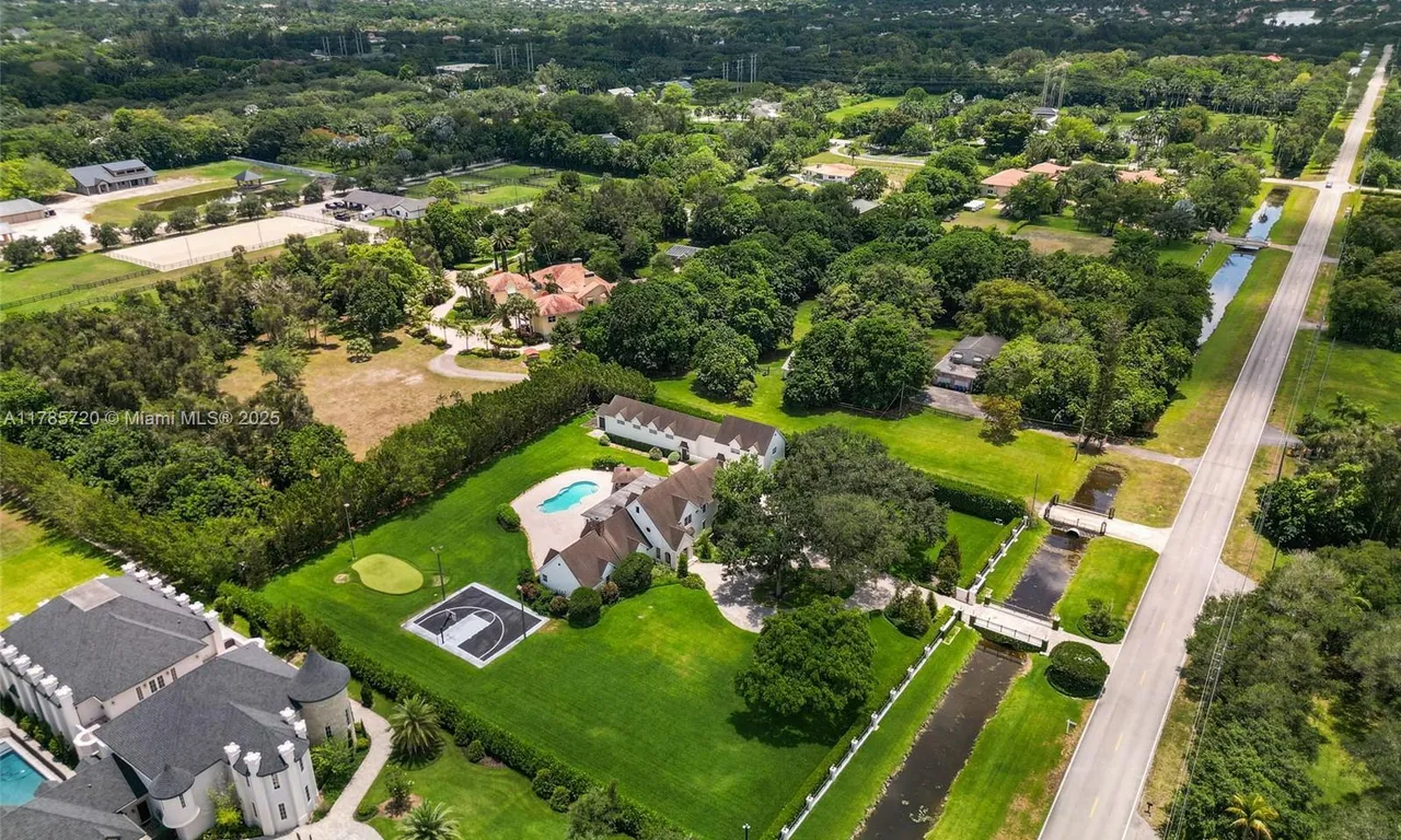 6320 Hancock Rd, Southwest Ranches FL 33330