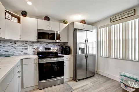 2201 Lucaya Bnd # K3, Coconut Creek FL 33066