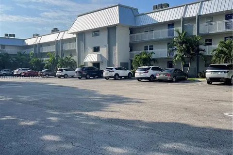 2980 Riverside Dr # 3, Coral Springs FL 33065