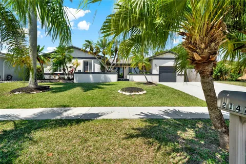 21420 SW 97th Pl, Cutler Bay FL 33189
