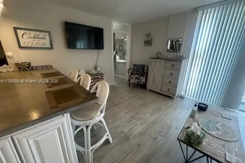 1050 SE 15th St # 500, Fort Lauderdale FL 33316