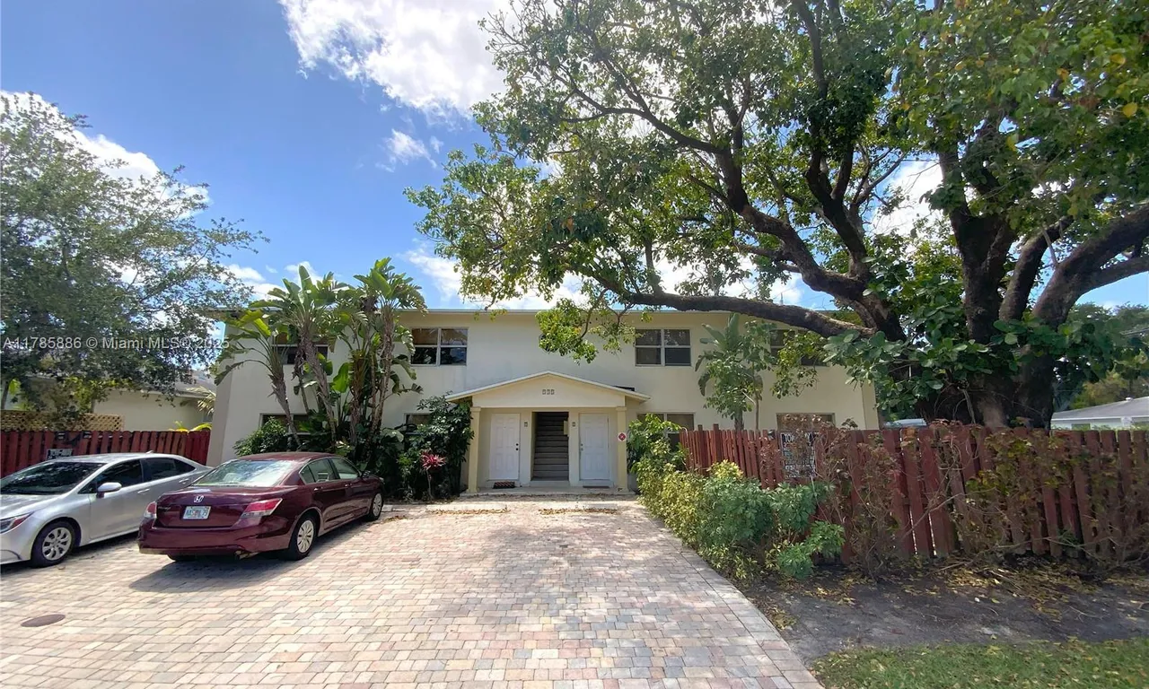 530 NE 15th Ct # 7, Fort Lauderdale FL 33304
